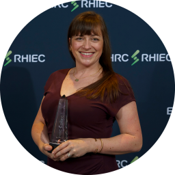 Photo of Amanda McClafferty with award