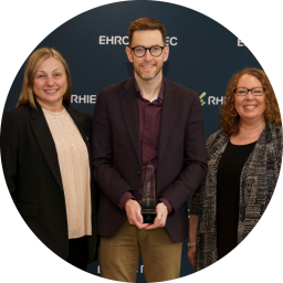 Photo of New Brunswick Electricity Now Implementation Team with award